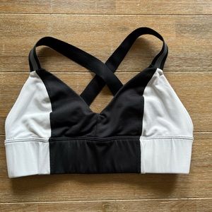 Beyond Yoga matching set size small